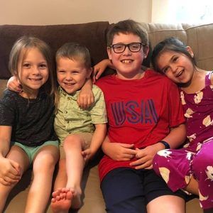 Meet your Posher, Paula